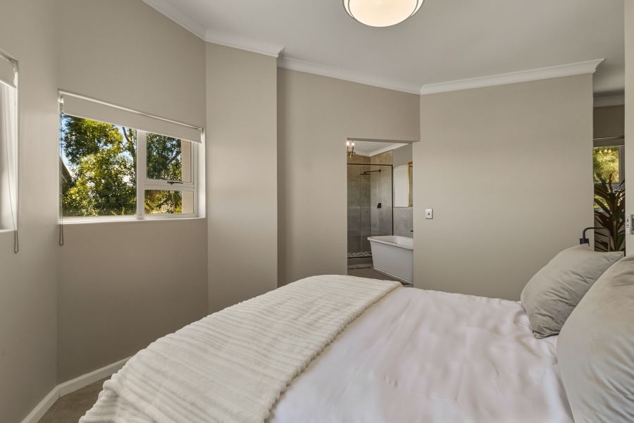 4 Bedroom Property for Sale in Gordon Heights Western Cape